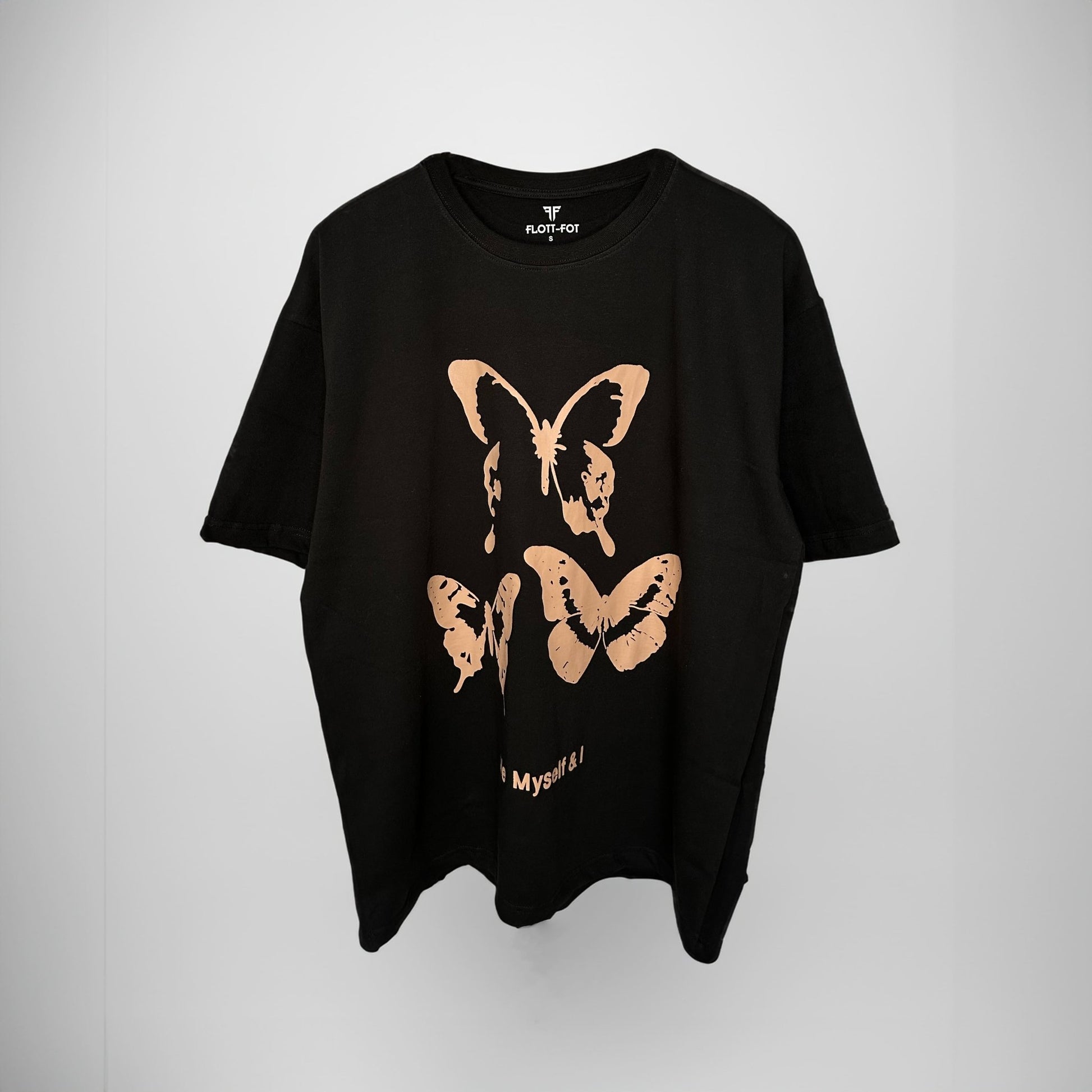 CAMISETA BUTTERFLY - NEGRA - Flott Föt